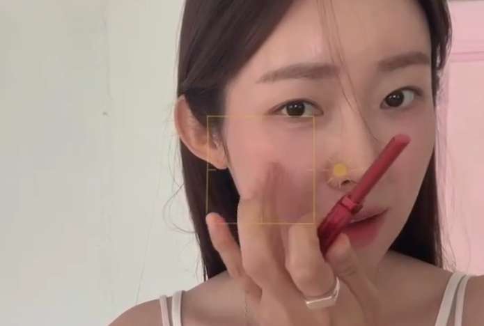 차정원 틴트 에스쁘아 블러 벨벳 세레나데 발색